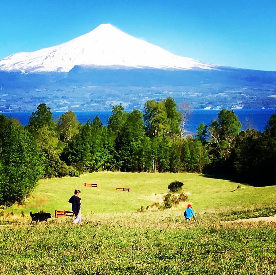 Karibuni - Familiar Lodging & Private Spa Bed and Breakfast Villarrica Eksteriør billede